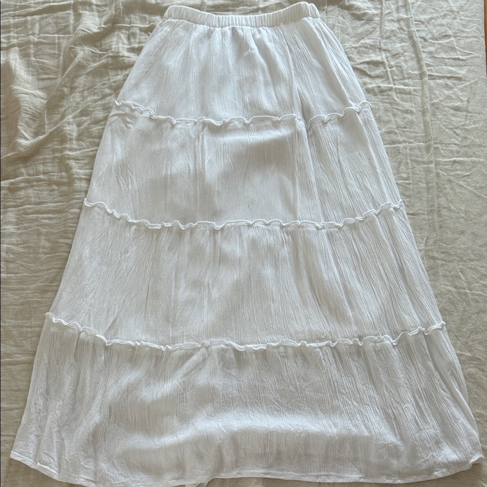 Hollister White Tiered Midi Skirt